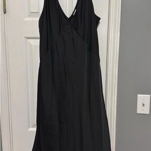Elegant Black Sleeveless Dress